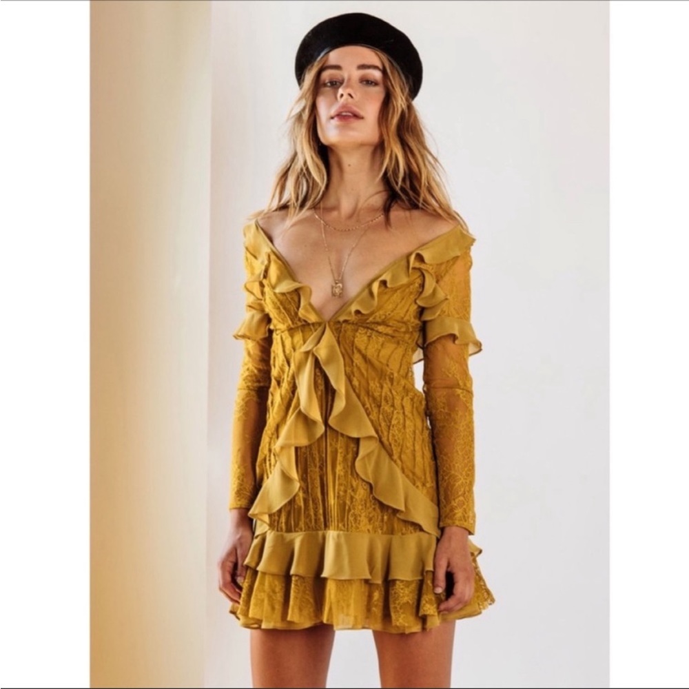 NWOT For Love Lemons Daphne Chartreuse Dress M